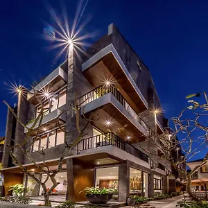 https://viets-house-homestay.hotelsofhoian.com
