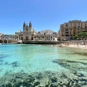 Bay 3* San Ġiljan