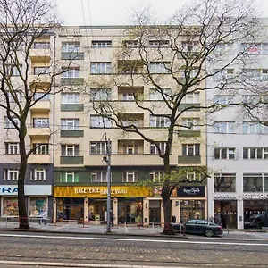  Hostel Helen U Namesti Miru Czechy