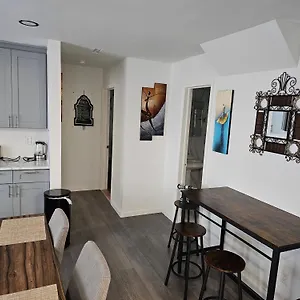 Cozy & Relax Llc Airb&b Homestay